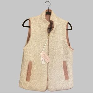 Versona Dusty Rose Reversible Sherpa Vest Medium NWT